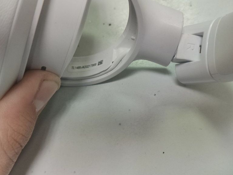 Объявление Jbl tune 720bt Б/У