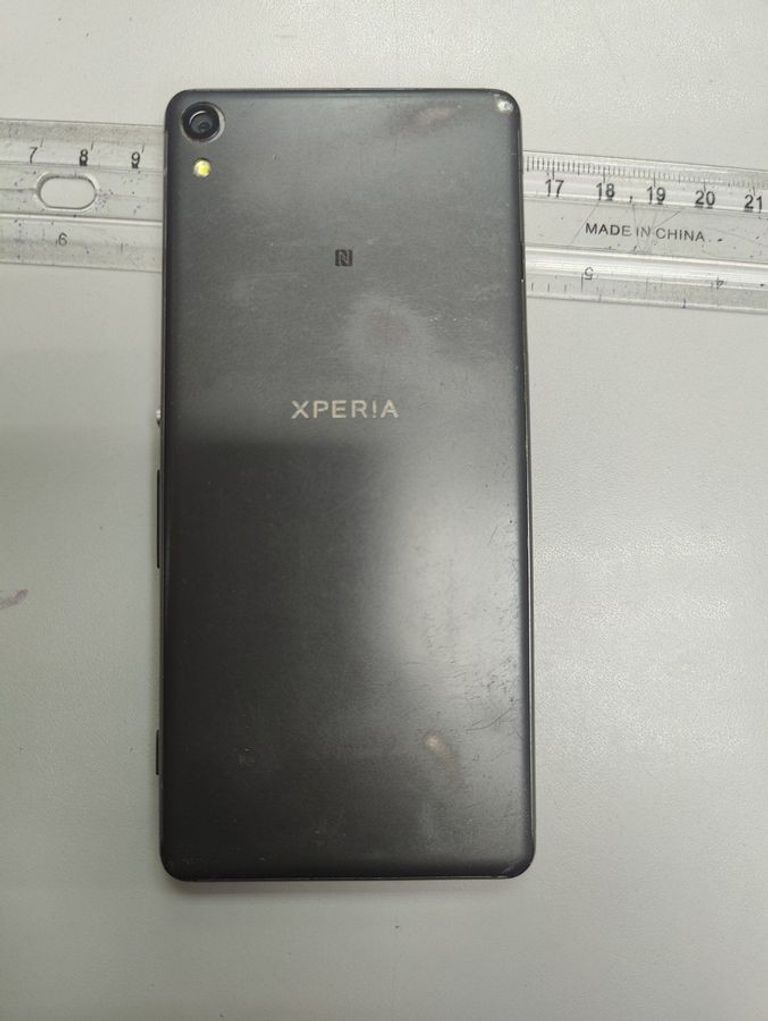 Объявление Sony xperia xa dual f3112 2/16gb Б/У