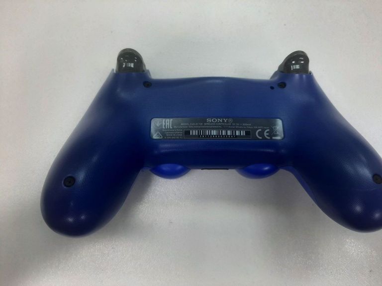 Оголошення Sony DualShock 4 V2 Black (9870357) Б/У