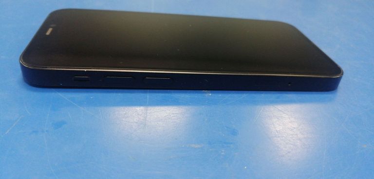 Apple iPhone 12 mini 64GB Blue (MGE13) Код:01-200780484. Зображення 8