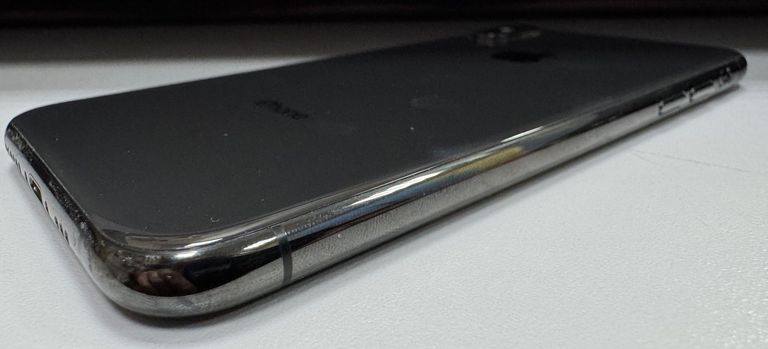 Apple iPhone XS 256GB Space Gray (MT9H2) Код:01-200787472. Зображення 9