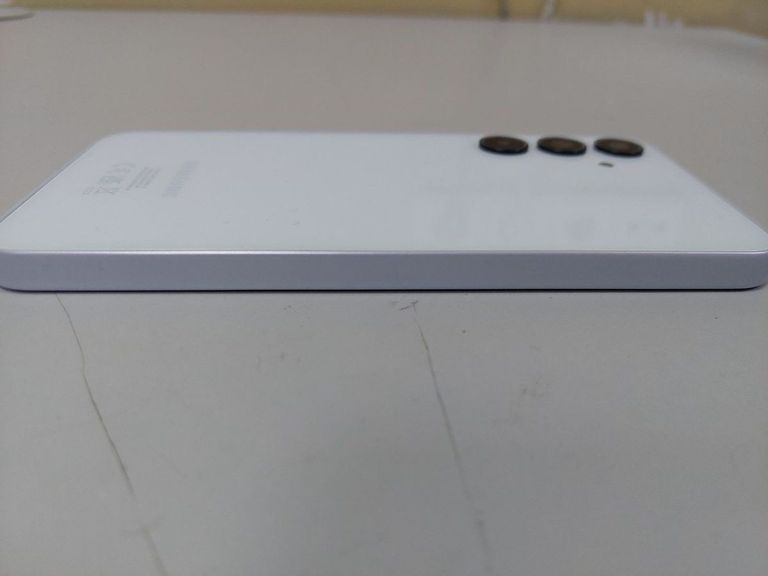 Объявление Samsung galaxy a35 5g 8/256gb Б/У