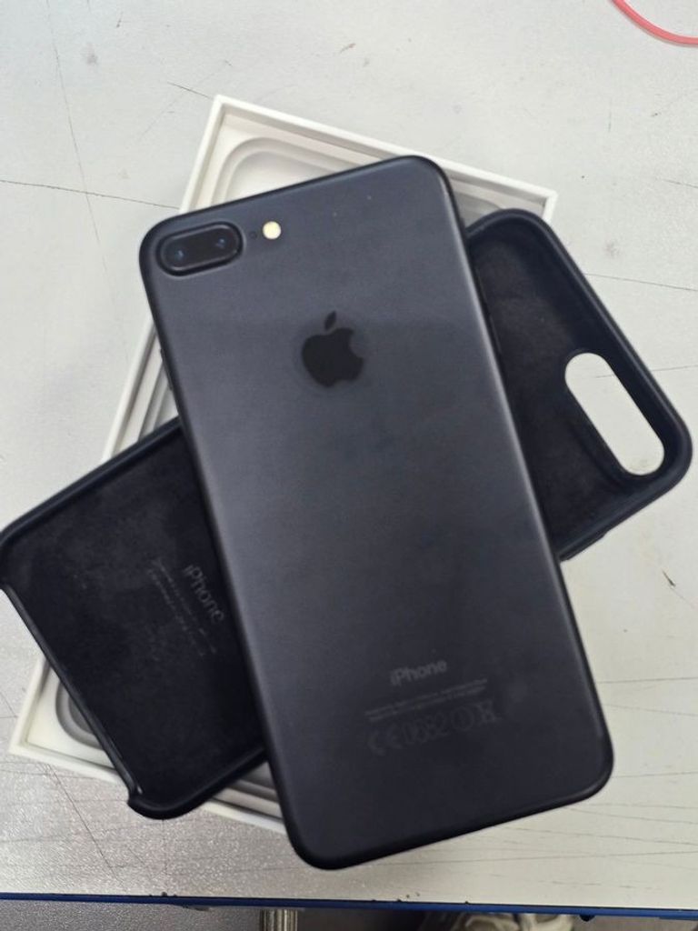 Дешево Apple iphone 7 plus 32gb з ломбарду