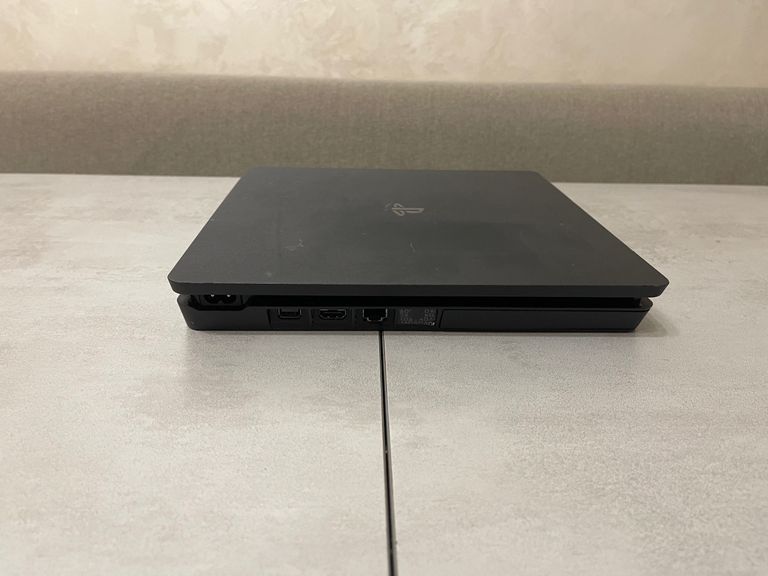 Sony Playstation PS4 CUH-2215B Slim, 500GB Код:null. Изображение 5