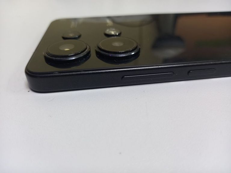 Дешево Xiaomi redmi note 13 4g 6/128gb з ломбарду