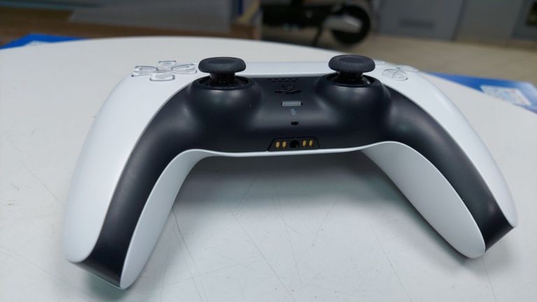 Оголошення Sony DualSense Black Б/У