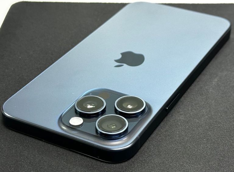 Оголошення Apple iphone 15 pro max 256gb Б/У