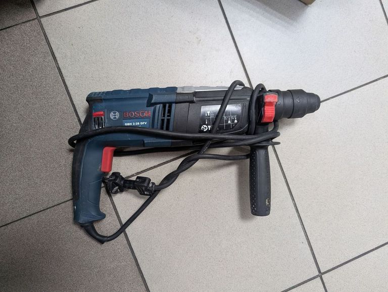 Дешево Bosch (Копія) gbh 2-28 dfv з ломбарду