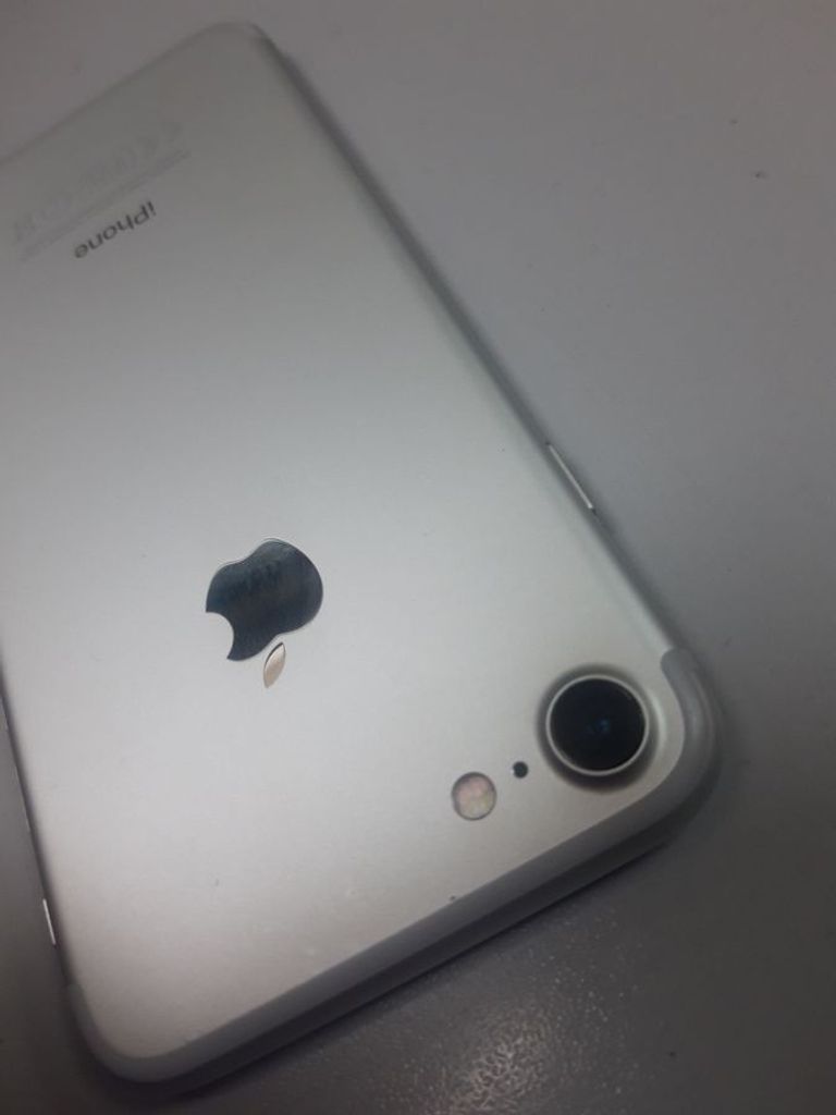 Apple iphone 7 128gb Код:01-200836633. Зображення 7