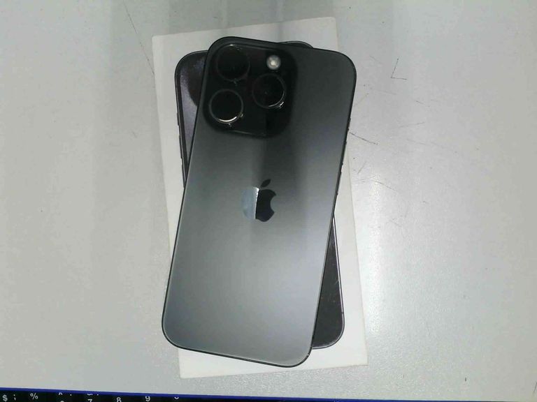 Дешиво Apple iphone 15 pro 512gb с ломбарда