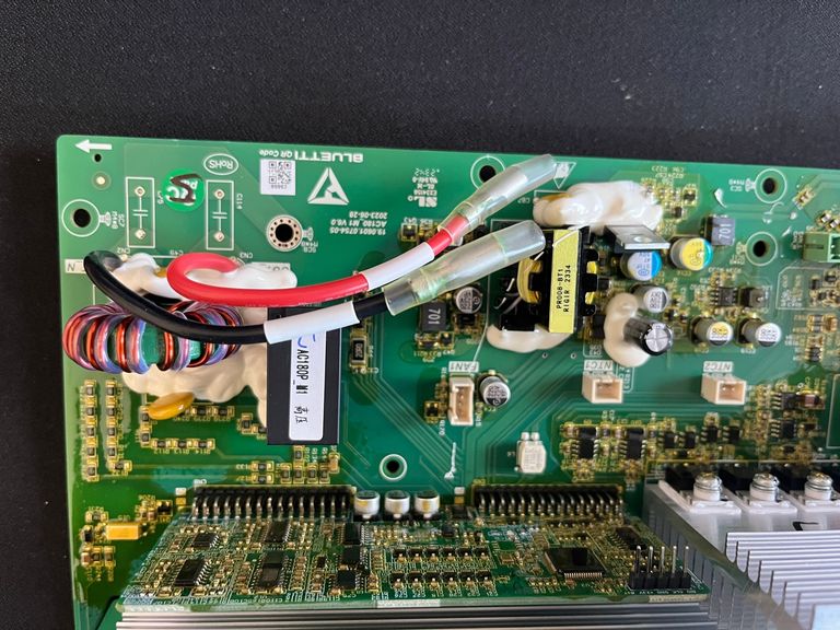 Bluetti PowerOak AC180 Код:null. Зображення 6