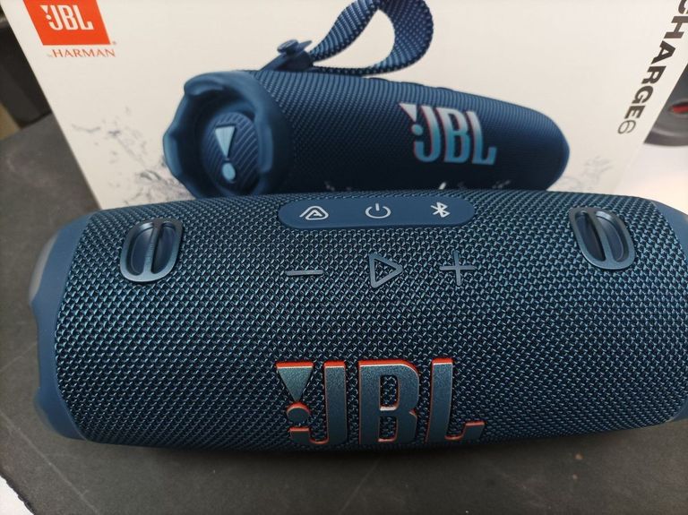 Купити JBL Charge 6 Black Б/У