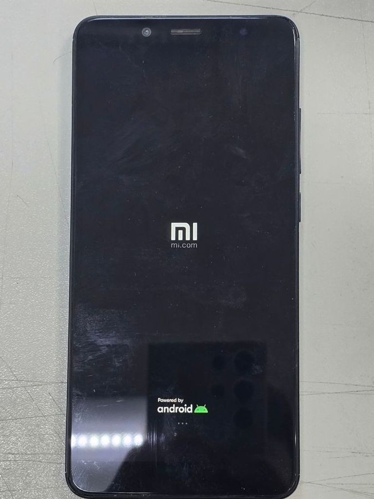 Дешево Xiaomi Redmi Note 5 4/64GB Black з ломбарду