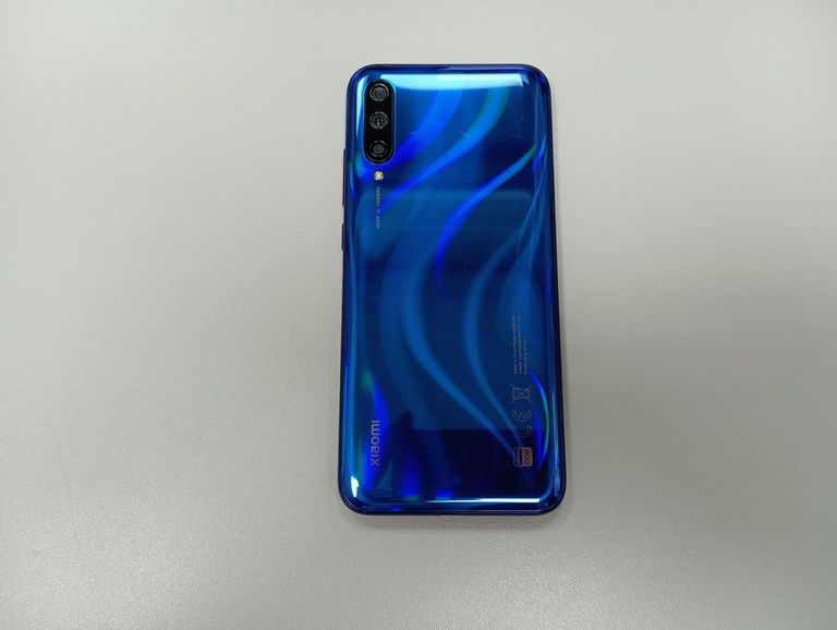 Объявление Xiaomi mi a3 4/64 Б/У