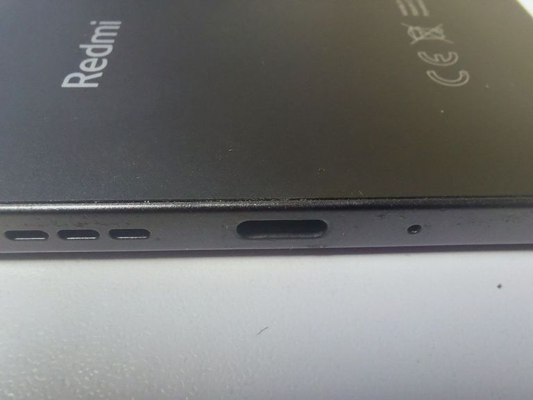 Дешево Xiaomi redmi 13c 8/256gb з ломбарду