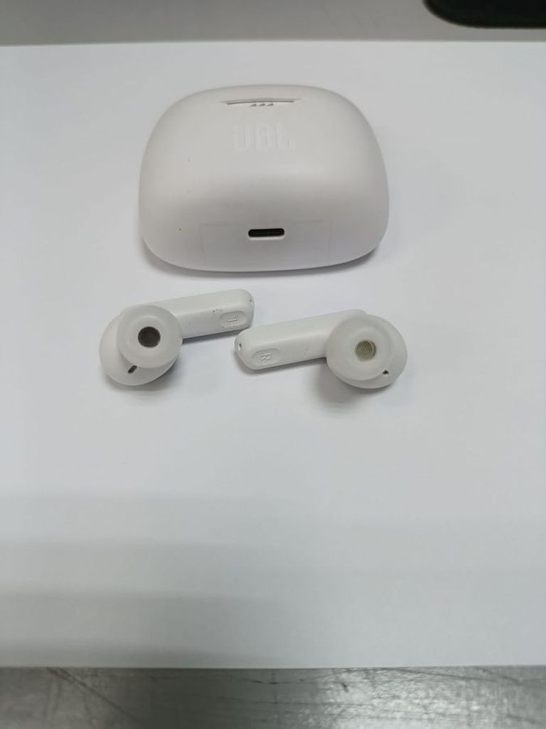 Дешиво Jbl tune beam с ломбарда