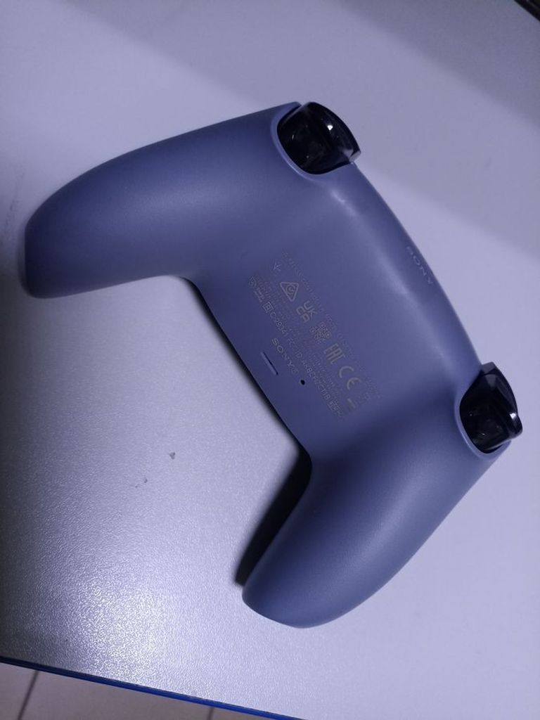 Дешиво Sony DualSense Black с ломбарда