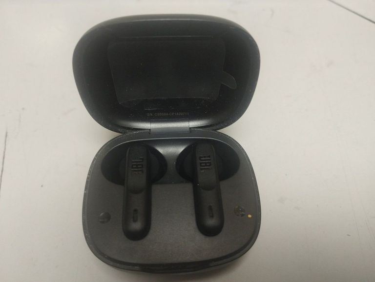 Дешиво Jbl wave flex с ломбарда