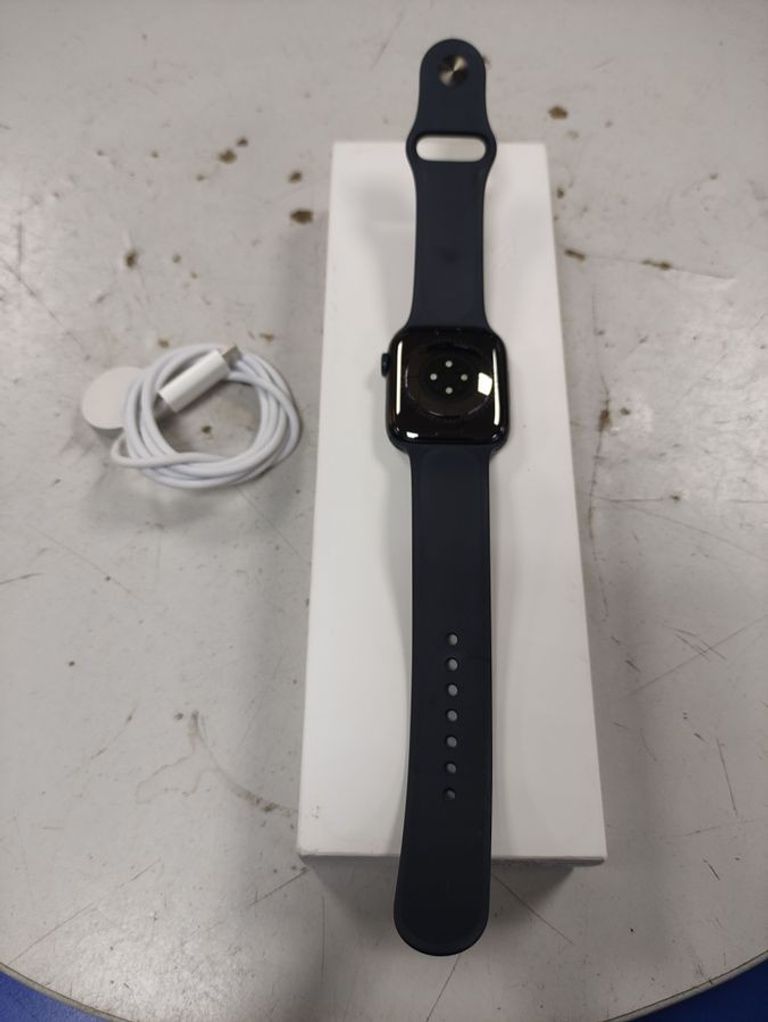 Купить Apple watch series 9 gps 45mm aluminum case Б/У