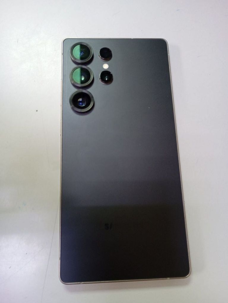 Объявление Samsung galaxy s25 ultra 12/512gb Б/У