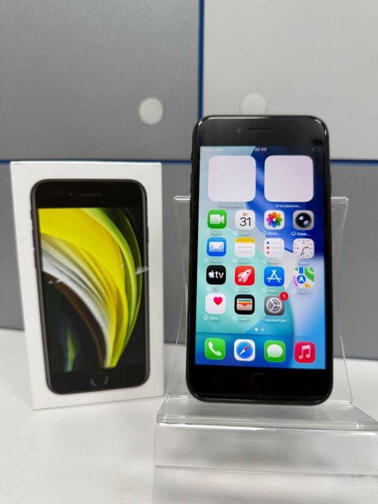 Купить Apple iPhone SE 2020 64GB Black Slim Box (MHGP3) Б/У