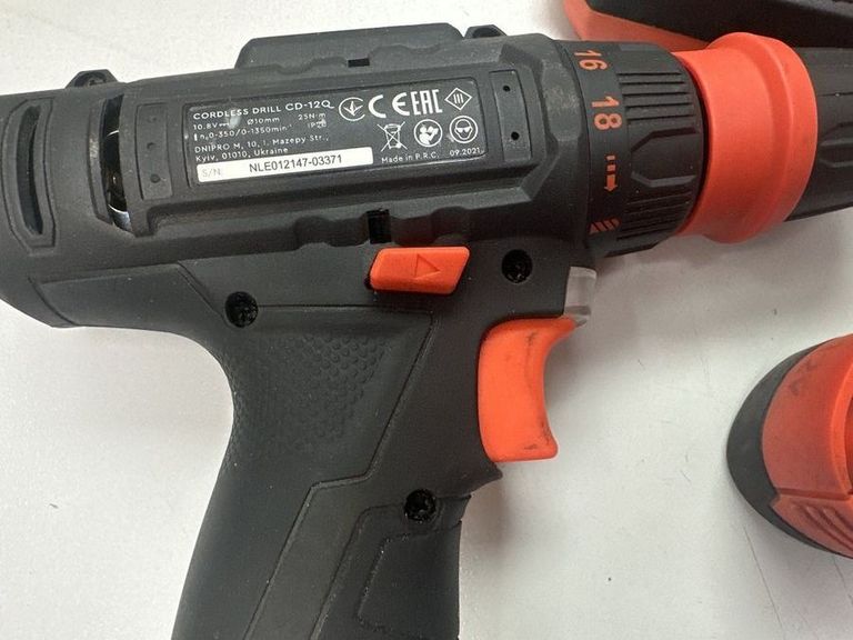 Купити Dnipro-M cd-12qp 1акб 2ah зп Б/У