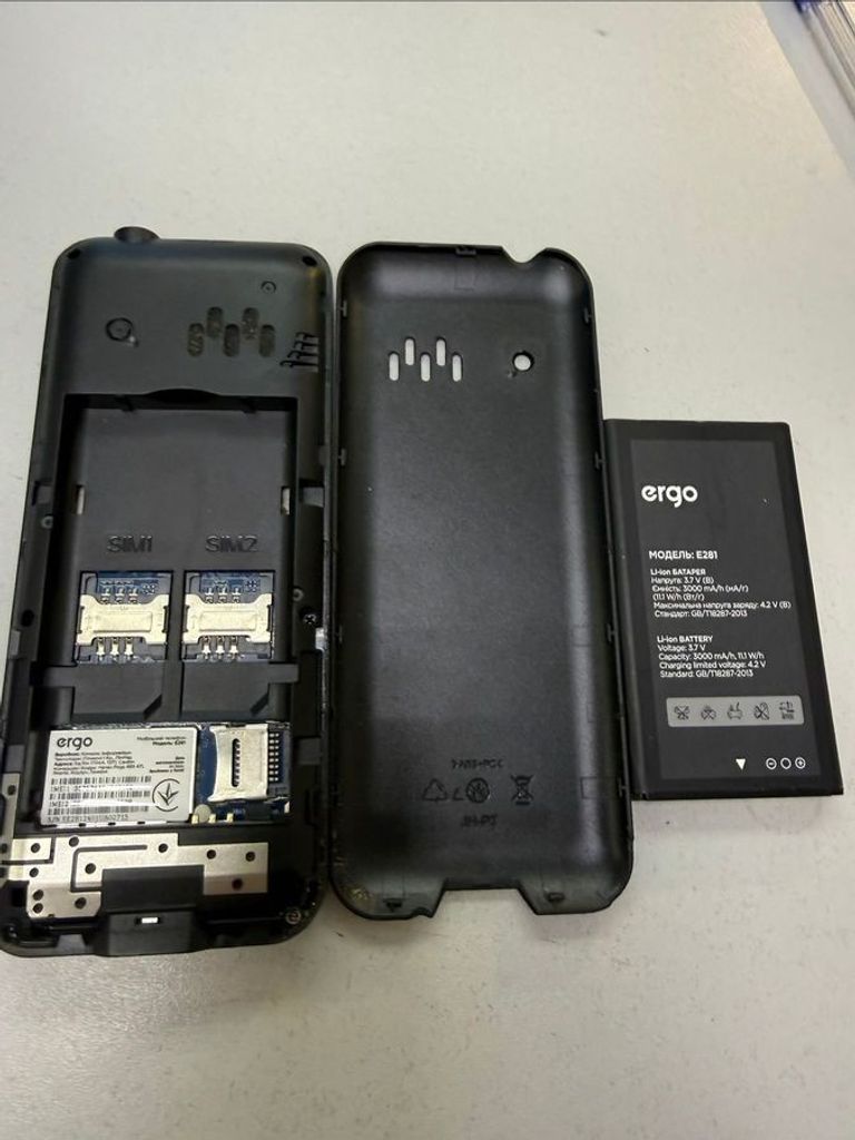 Розпродаж Ergo E281 Dual Sim Black, продавець Техноскарб