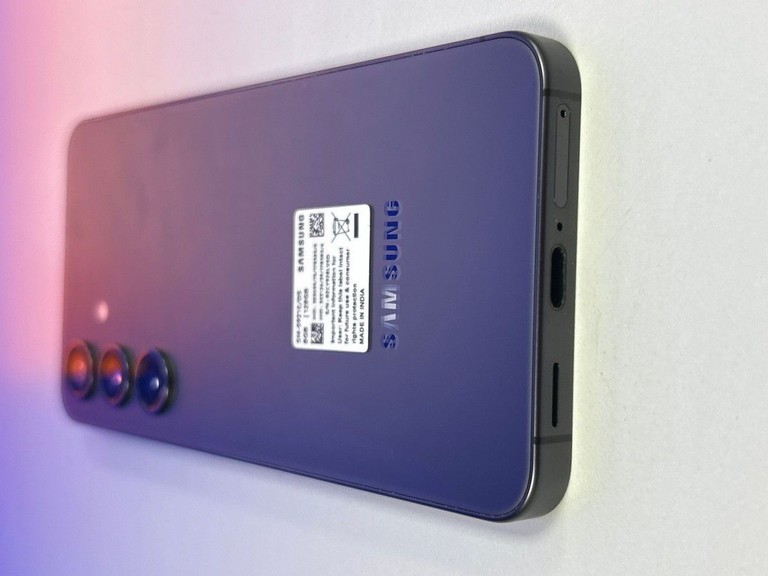 Распродажа Samsung galaxy s24 8/128gb, продавец Техноскарб