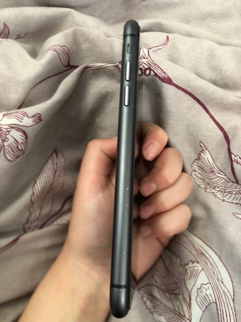 Купити Apple iPhone 11 64GB Black Slim Box (MHDA3) Б/У