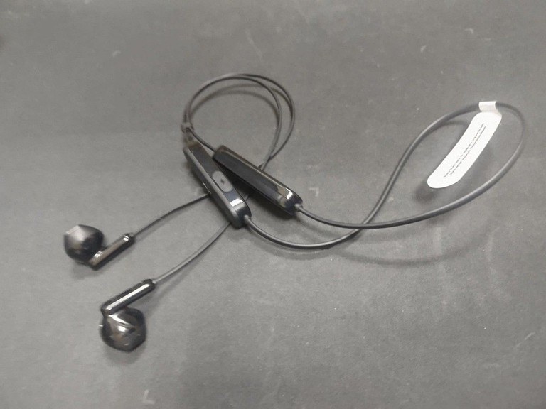 Розпродаж Jbl Tune 235BT Black (JBLT235BTBLK), продавець Техноскарб