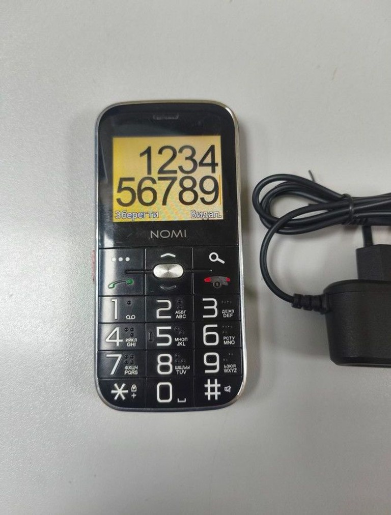 Оголошення Nomi i220 Red Б/У