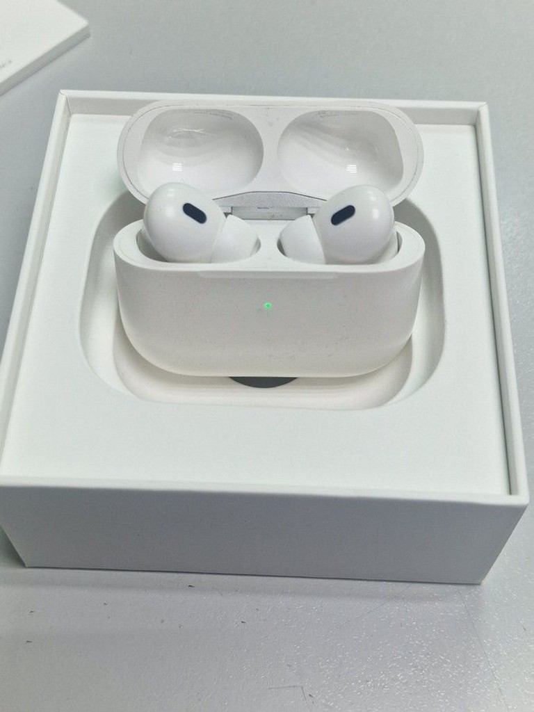 Купити Apple airpods pro 2nd generation Б/У