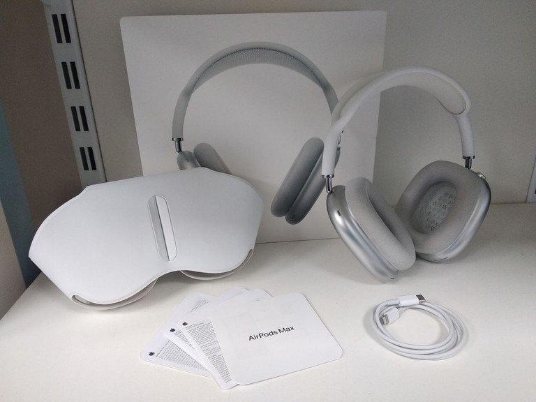 Купити Apple airpods max Б/У