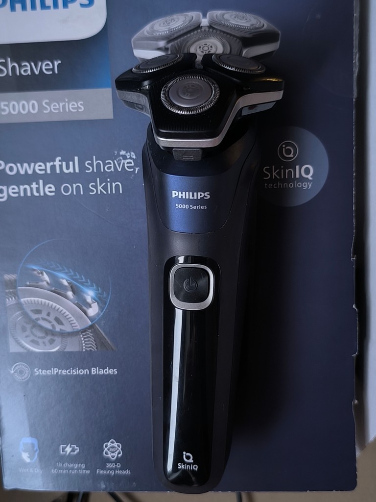 Оголошення Philips Shaver series 5000 S5887/10 Б/У