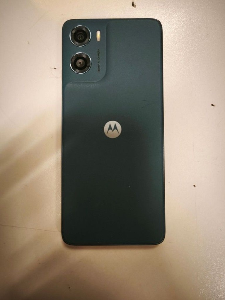 Дешево Motorola moto g06 power 4/256gb з ломбарду