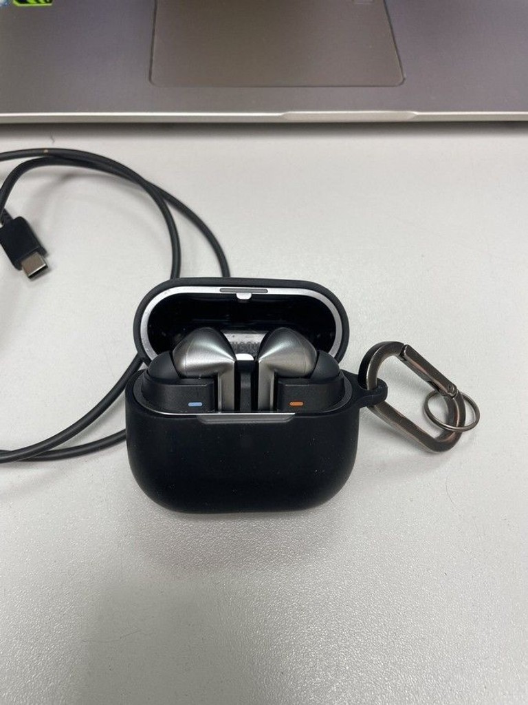 Купити Samsung galaxy buds3 pro Б/У