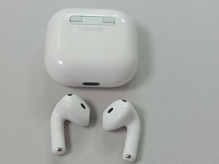 Распродажа Apple airpods 4, продавец Техноскарб