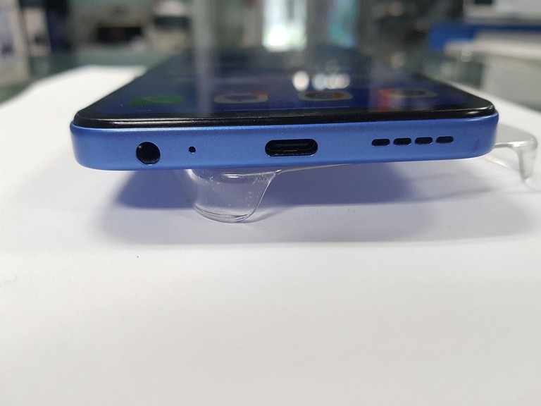 Дешево Infinix smart 10 4/128gb з ломбарду