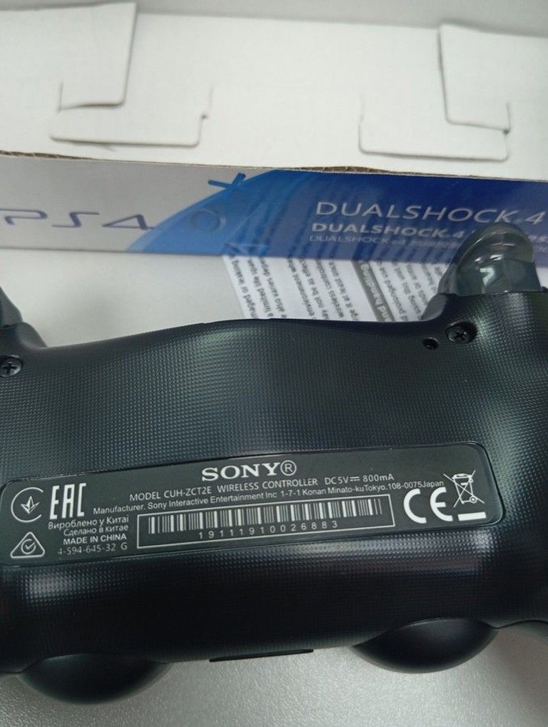 Дешиво Sony dualshock 4 v2 с ломбарда