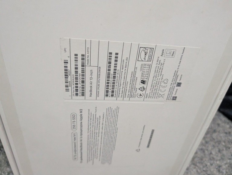 Купити Apple macbook air 13.6'' a3113/m3/ram16gb/ssd256gb/gpu 8 core Б/У