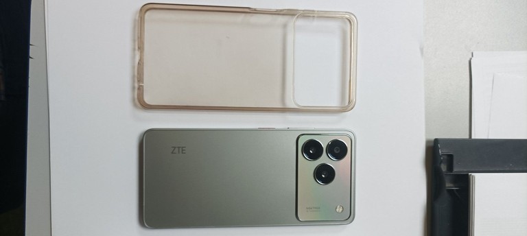 Купити Zte Blade A76 4/128GB Gray Б/У
