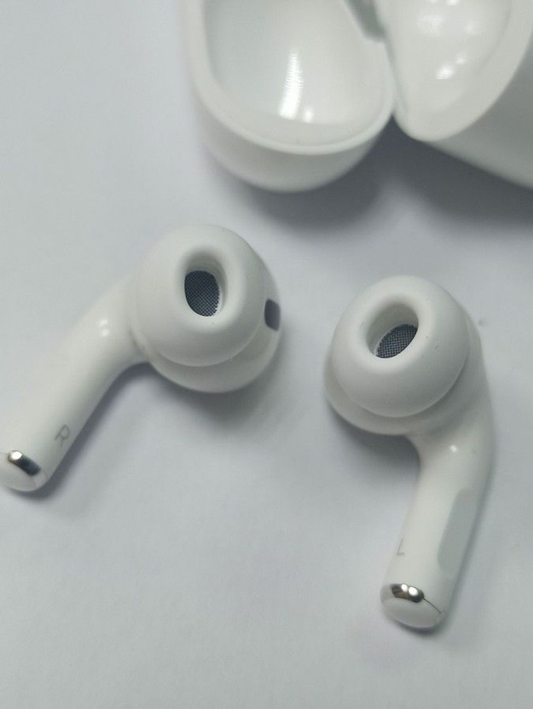 Розпродаж Apple airpods pro 2nd generation with magsafe charging case usb-c, продавець Техноскарб
