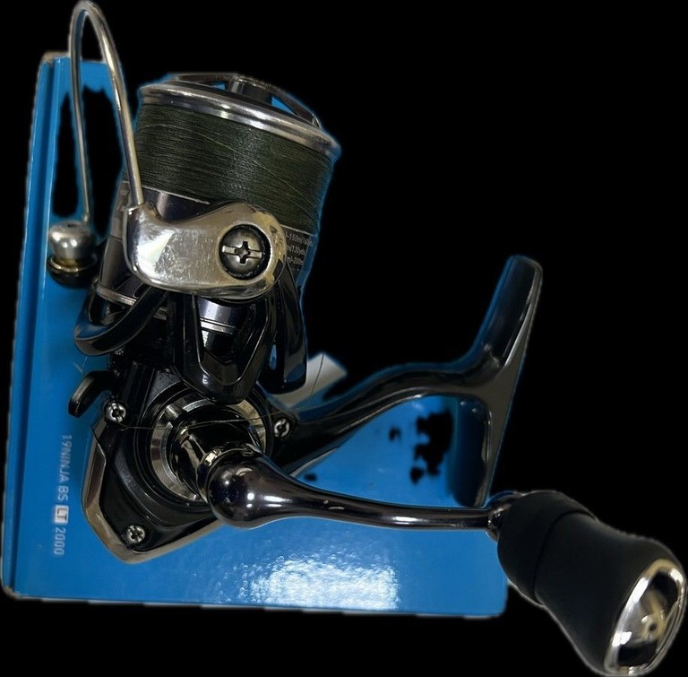Купить Daiwa Ninja LT 2000 (10219-200) Б/У