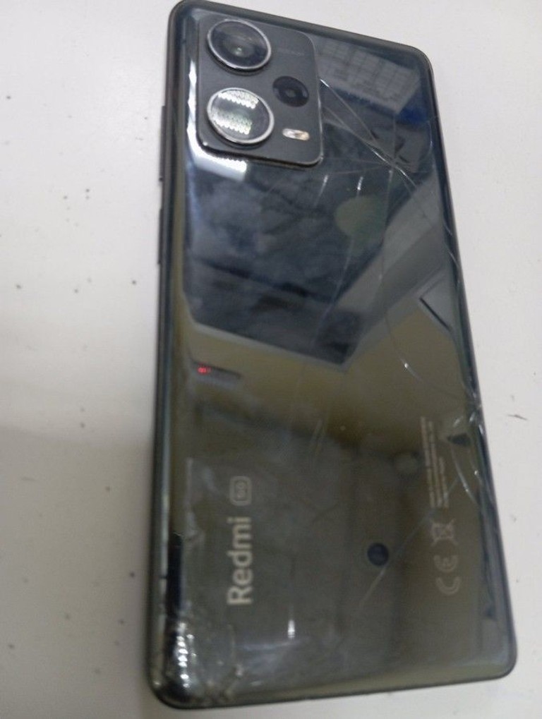Купити Xiaomi Redmi Note 14 Pro 5G 12/256GB Midnight Black Б/У
