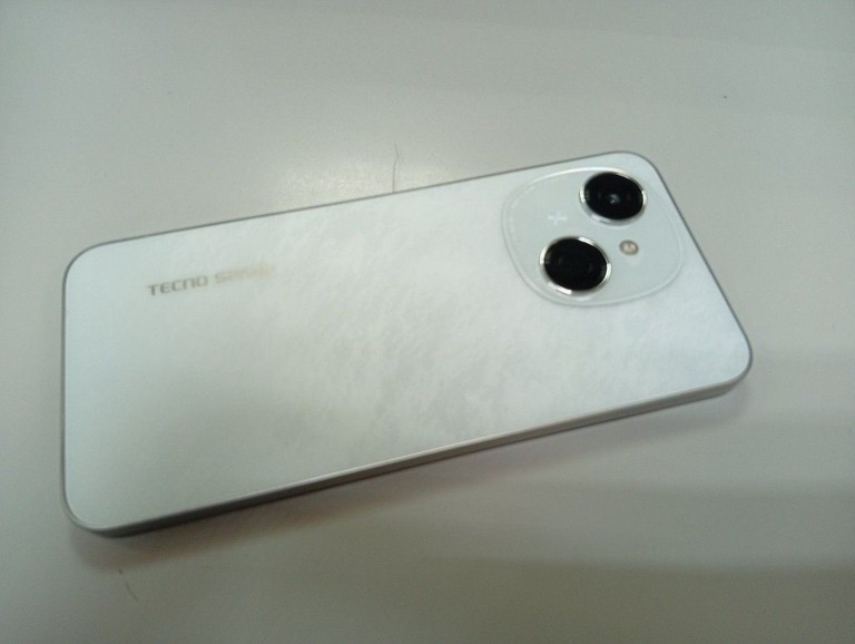 Дешево Tecno spark go 1 kl4 4/128gb з ломбарду
