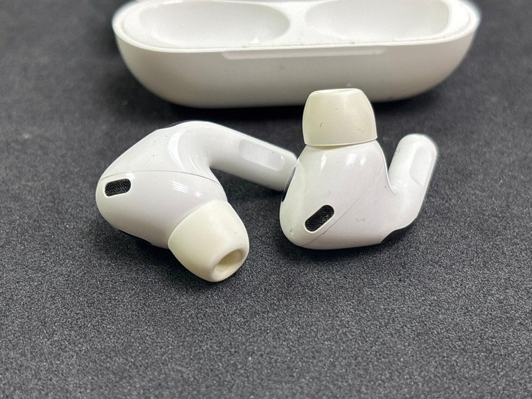 Розпродаж Apple airpods pro 2nd generation magsafe, продавець Техноскарб
