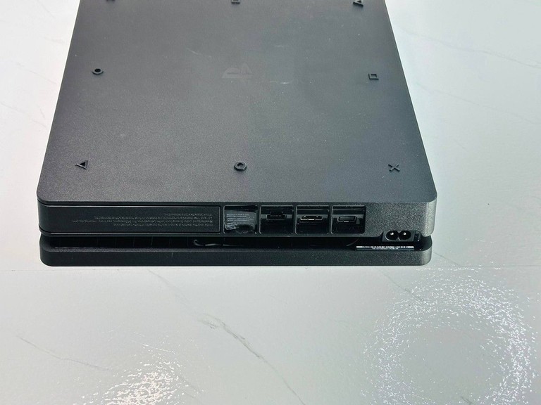 Дешиво  Sony PlayStation 4 Slim 1TB Black с ломбарда