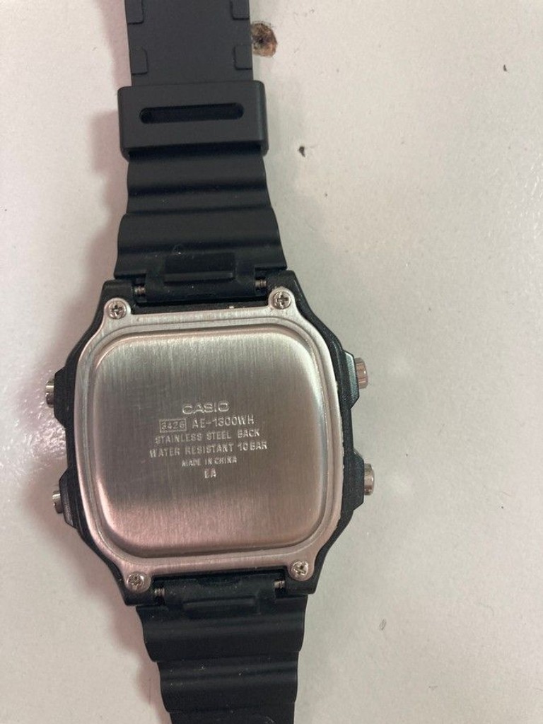 Дешево Casio ae-1300wh з ломбарду