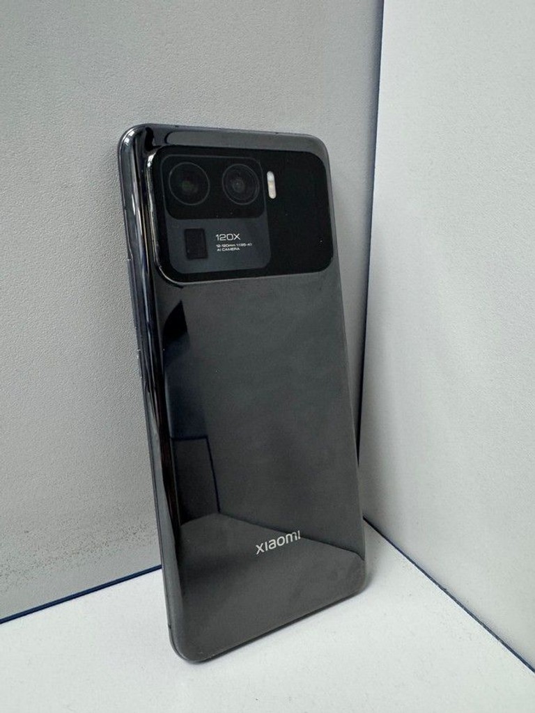 Купити Xiaomi mi 11 ultra 12/256gb Б/У