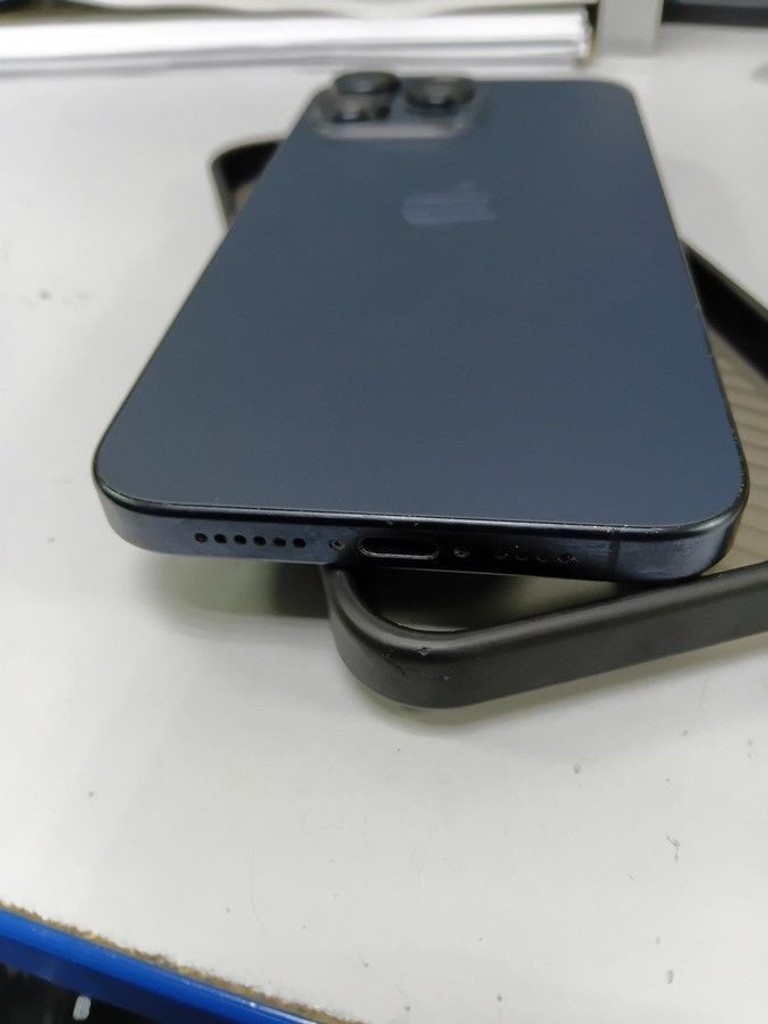 Дешево Apple iphone 15 pro max 256gb з ломбарду